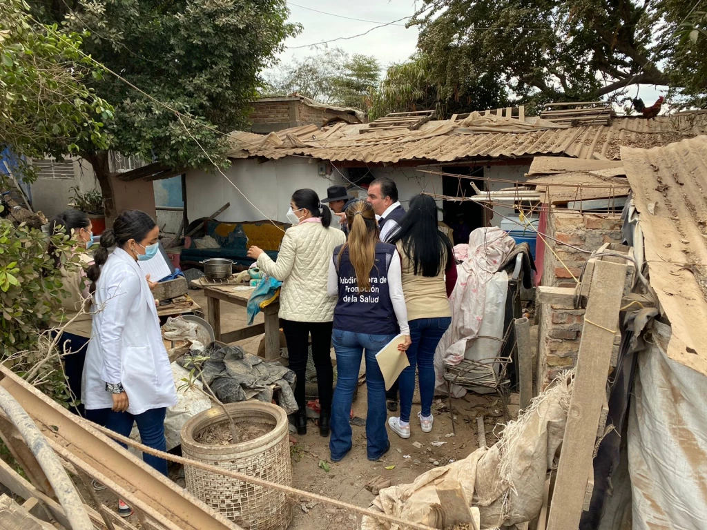 Gobierno estatal realiza recorridos por cuarteriías de Guasave