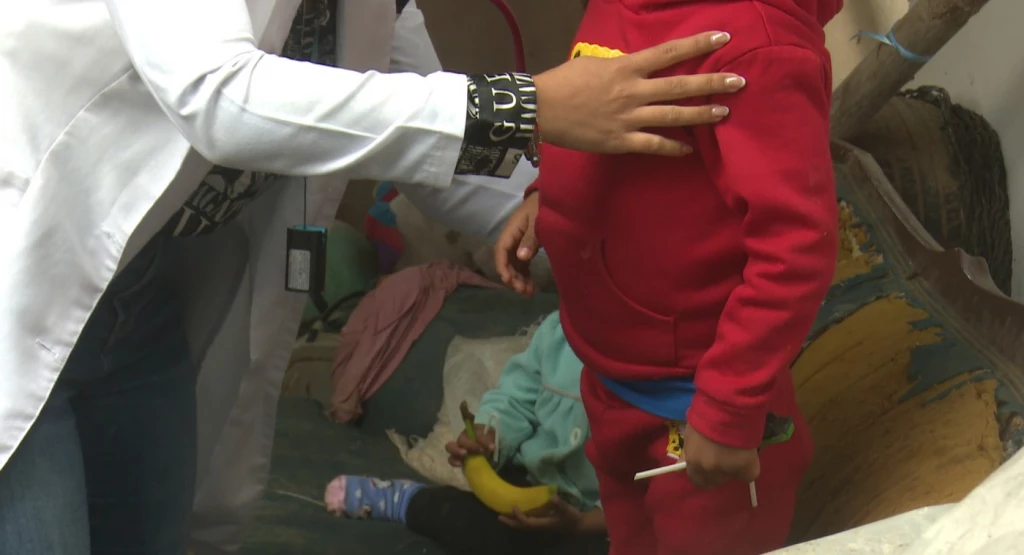 Un niño más hospitalizado proveniente de cuarterías en Guasave