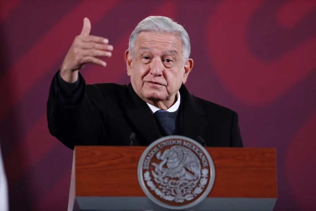 Las reformas de López Obrador, una "estrategia" destinada a favorecer a Claudia Sheinbaum