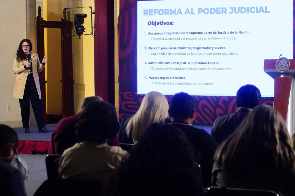 Presentan en la mañanera iniciativa de reforma del Poder Judicial