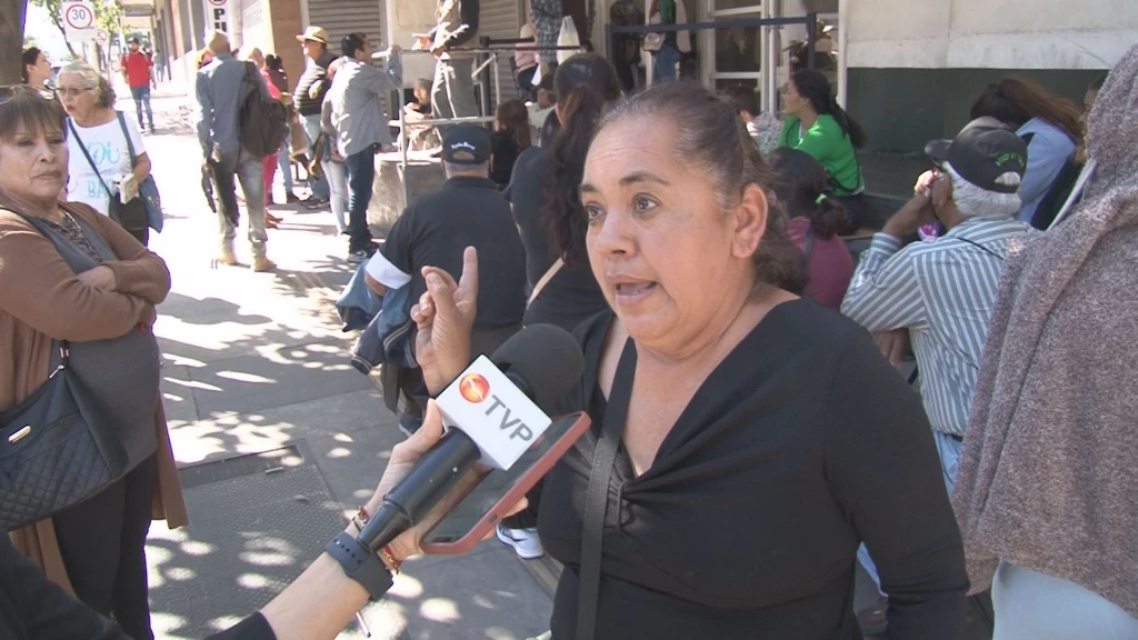 Beneficiarios denuncian malos tratos en Banco Bienestar