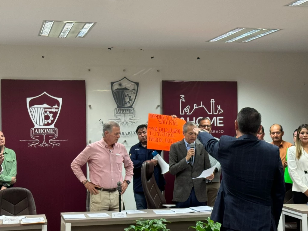 Genaro García deja la secretaría del ayuntamiento de Ahome