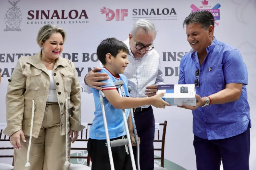 Venados presente en la entrega de Bombas de Insulina