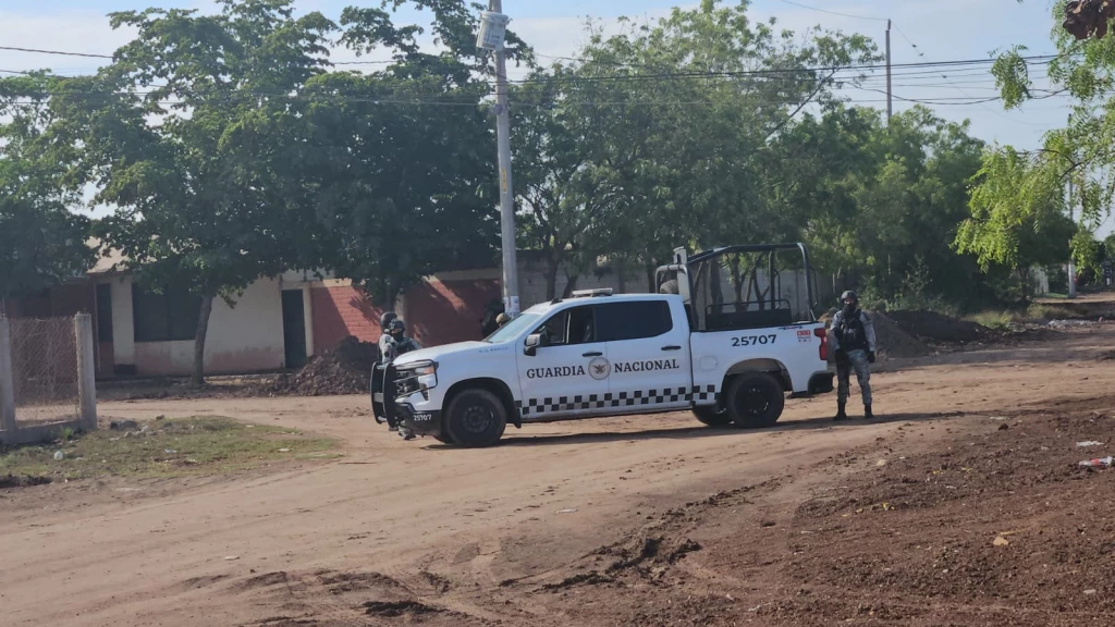 De madrugada, se registra balacera en bodega de tráilers en poblado de sindicatura Eldorado de Culiacán