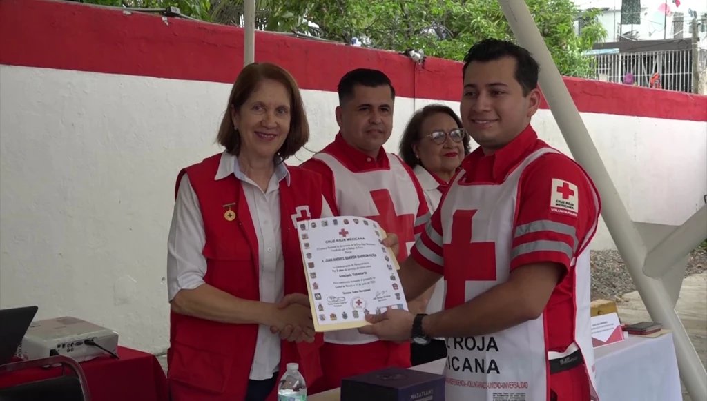 Paramédicos de Cruz Roja Mazatlán festejan el Día Internacional del Socorrista