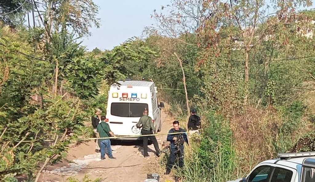 Cuerpo de hombre asesinado con arma de fuego, es encontrado por Zona Dorada en Culiacán