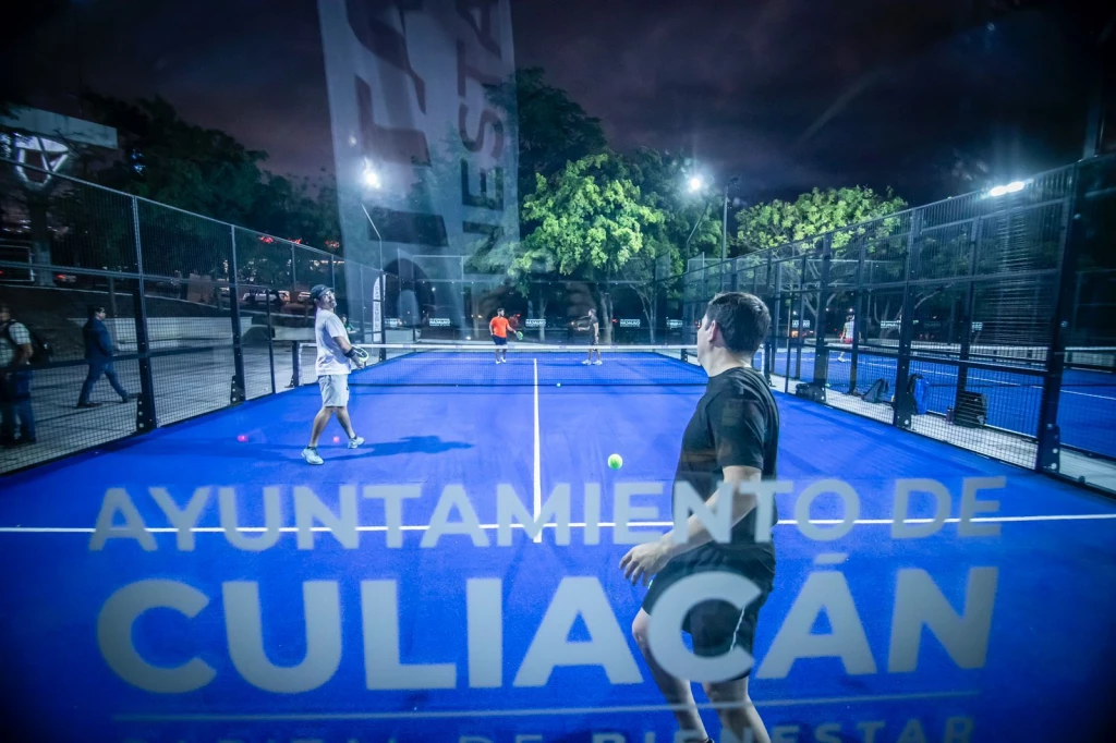 Ya hay cancha de pádel en el Parque 87 Culiacán