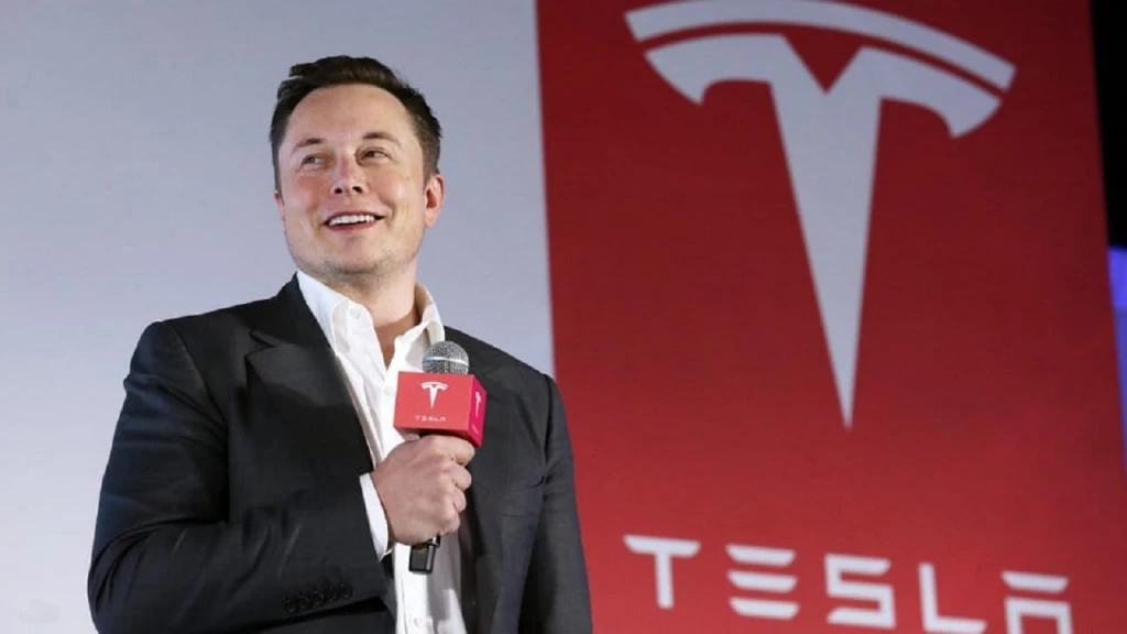 No es seria, dice AMLO la declaración de Musk