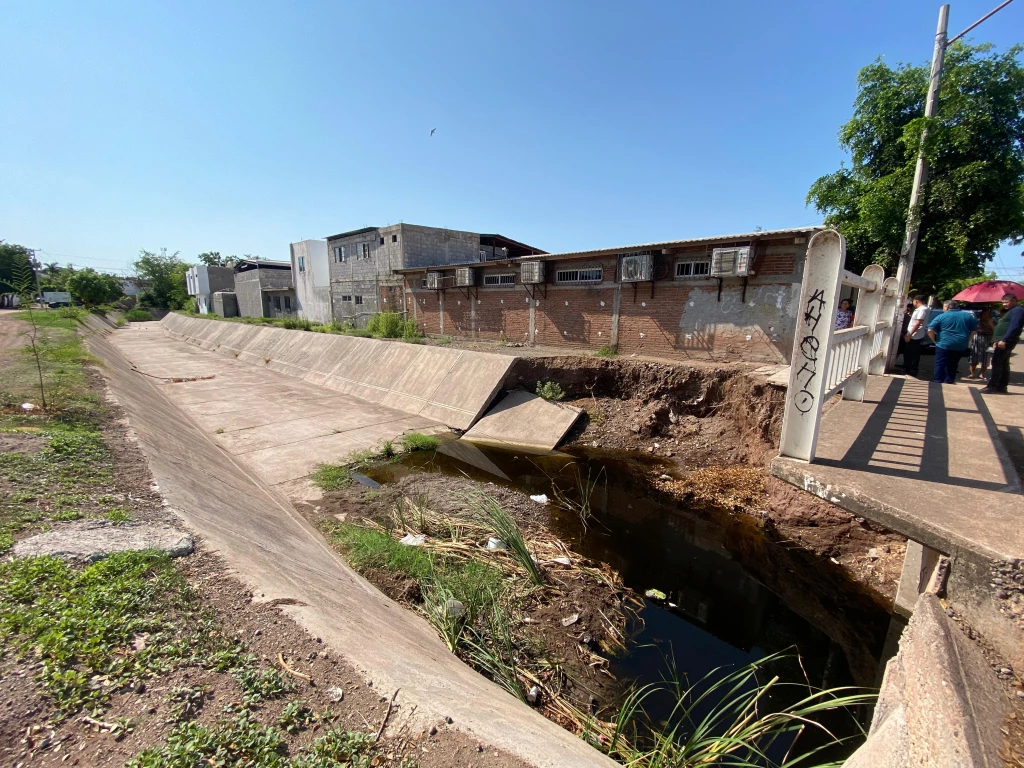 Piden rehabilitación del canal de Villa Fontana
