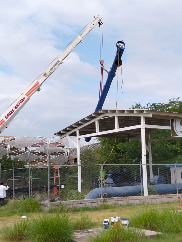 Fallas en equipo de bombeo provoca suspensión de servicio de agua potable en colonias de zona norte de Culiacán