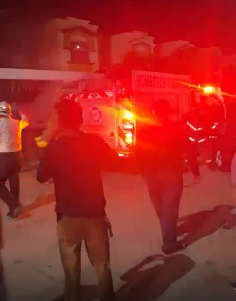 Incendio en Culiacán deja tres personas con quemaduras e intoxicación; investigado posible acto intencional
