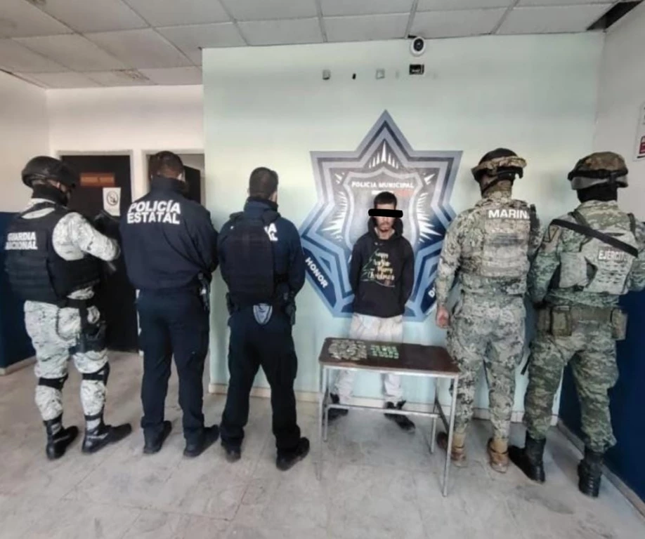 Detiene la SSPM a hombre con drogas y a otro por violencia familiar
