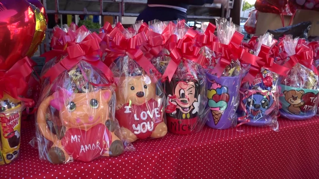 ¿Qué regalarán este San Valentín los Mazatlecos?
