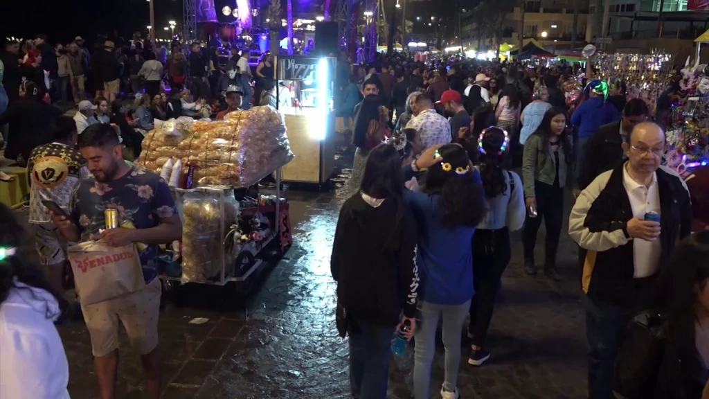 Buscará Protección Civil que bocacalles de avenida Del Mar no estén obstruidas durante Desfiles del Carnaval