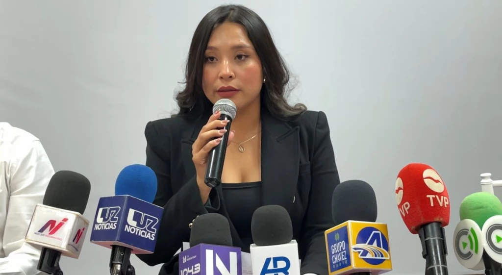 "No vengo a improvisar": Margarita Velázquez en su debut como alcaldesa provisional de Ahome