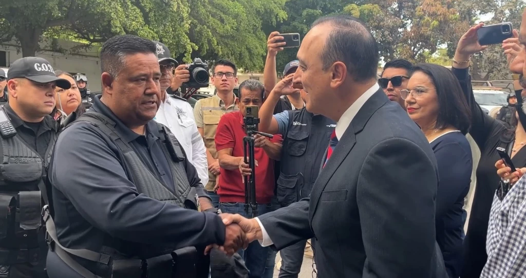 Antonio Menéndez, deja en manos de Carlos Rodríguez Ponce la Secretaría de Seguridad en Ahome