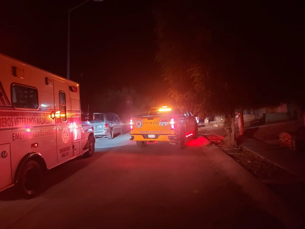 Mujer acuchilla a su esposo en Mazatlán