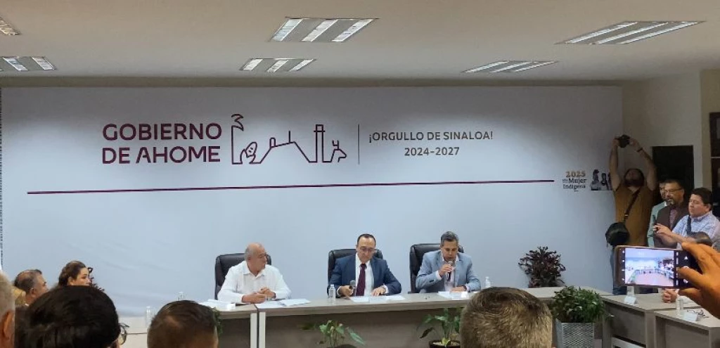 Antonio Menéndez encabezó la primera sesión extraordinaria de cabildo en Ahome