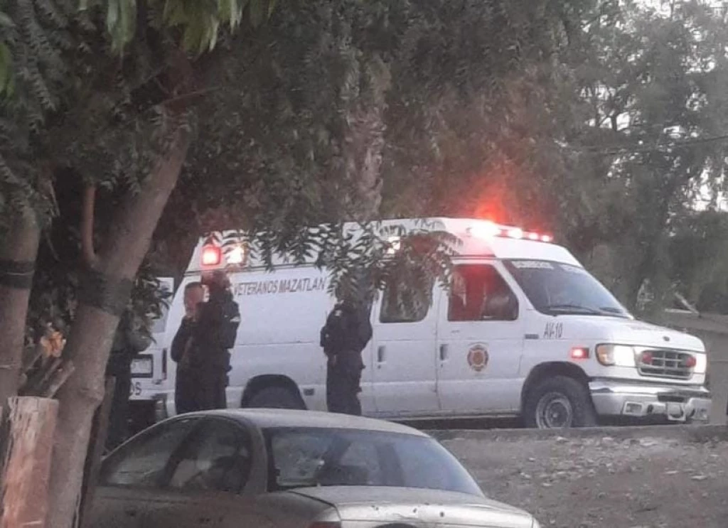 Hombre es herido de bala en la colonia Genaro Estrada de Mazatlán