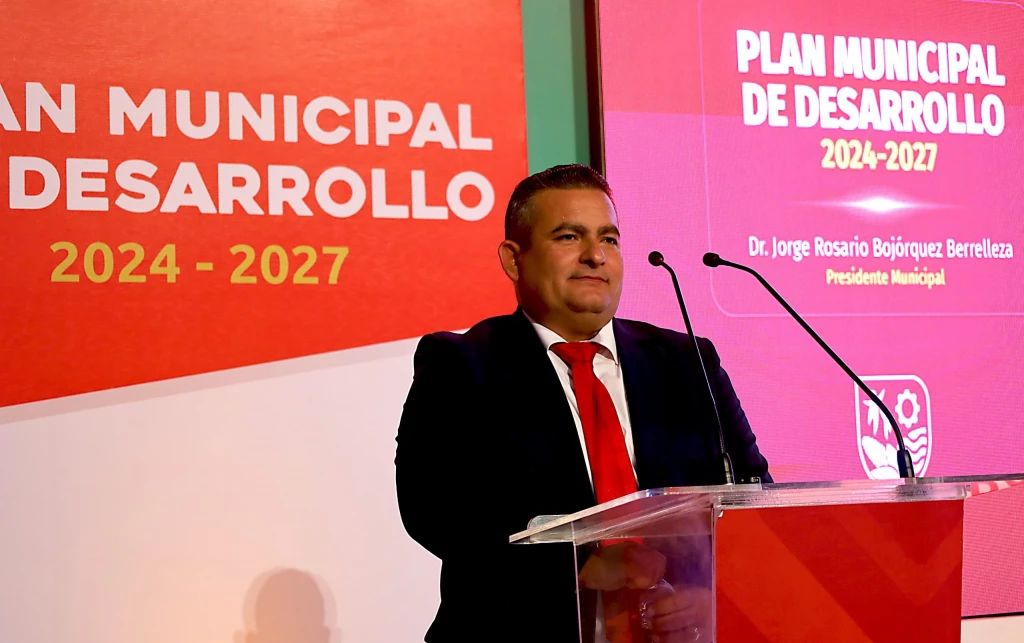 Alcalde de Navolato presenta Plan Municipal de Desarrollo 2024–2027