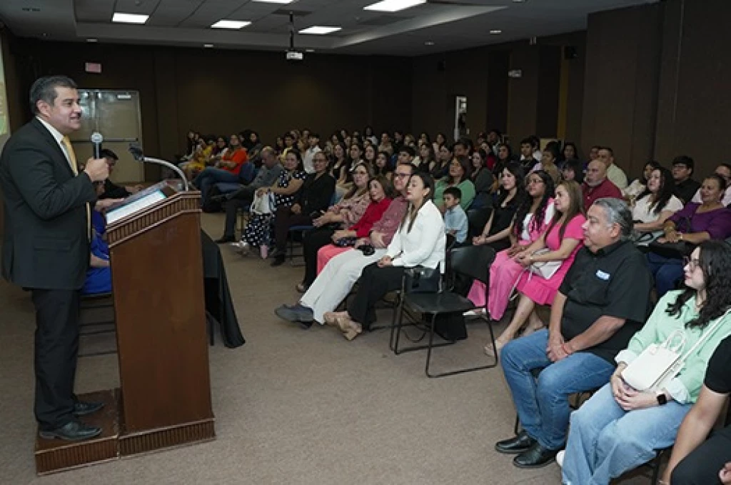 ITSON celebra 40 años de la Licenciatura en Ciencias de la Educación