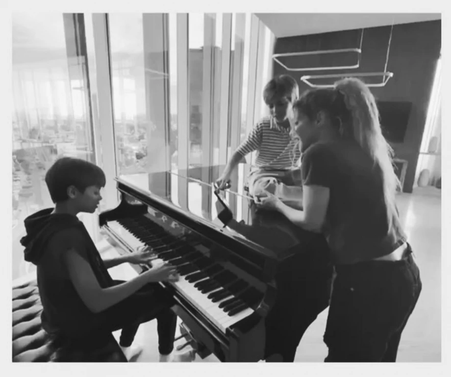 Hijos de Shakira siguen sus pasos en la música, debutan en la música con "The One"