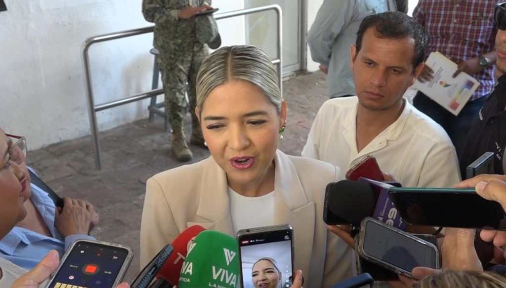 Se garantiza el abasto de agua potable en la zona urbana de Mazatlán: Estrella Palacios