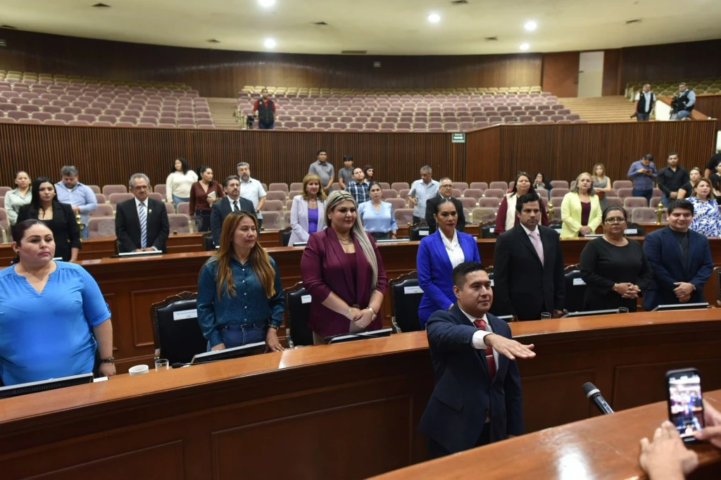 Congreso del Estado de Sinaloa designa a Pavel Jonathan Hernández como titular del OIC de la CEDH