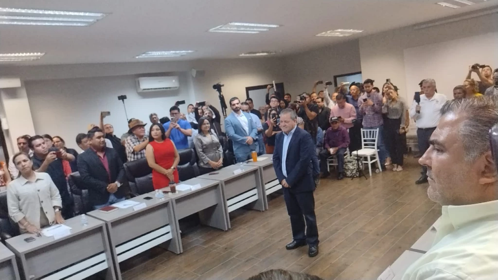 ¡Por unanimidad! Roberto Morales es el nuevo tesorero municipal de Ahome