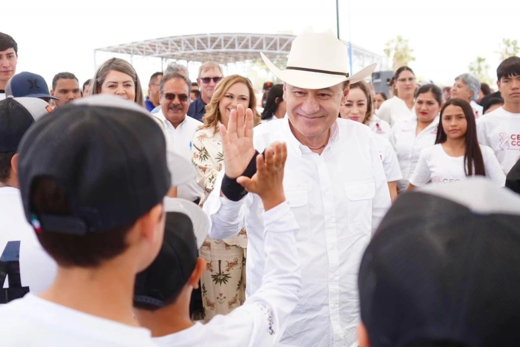 Gobernador Durazo y sector minero entregan Unidad Deportiva para niñas, niños y jóvenes del Río Sonora