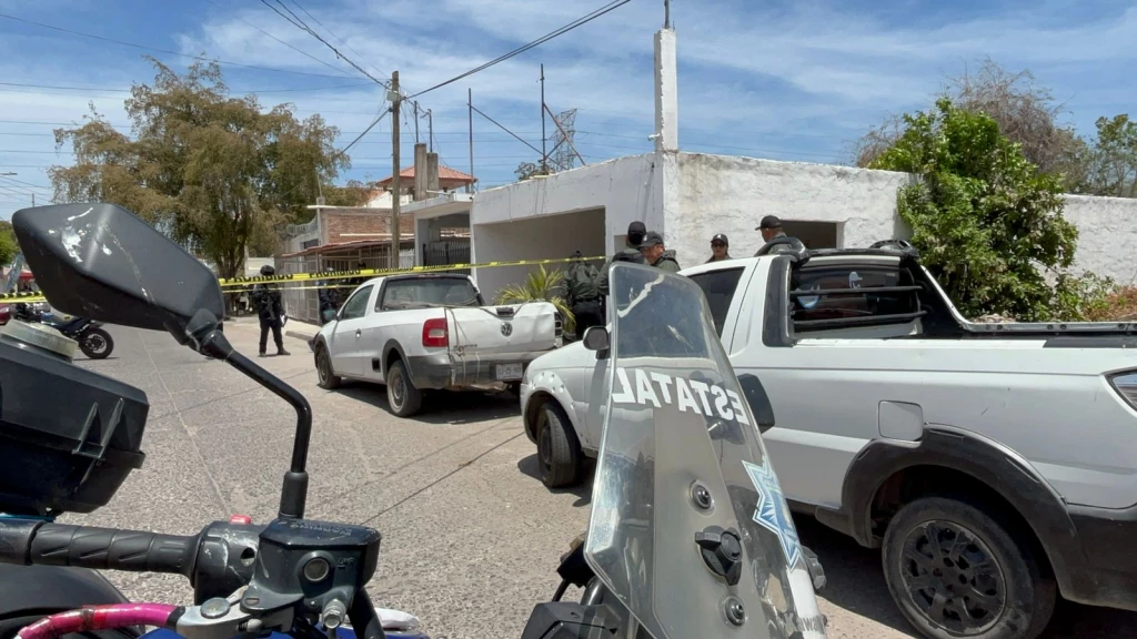 Hombre es ejecutado en un taller mecánico en la colonia 21 de Marzo en Culiacán