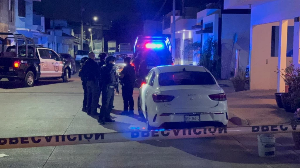 Pareja resulta herida tras persecución y ataque a balazos en Culiacán