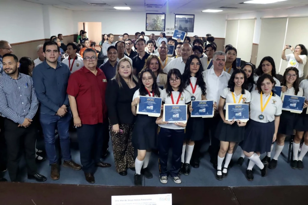 Estudiantes de la UAS arrasan con primeros lugares en Concurso Estatal de Física