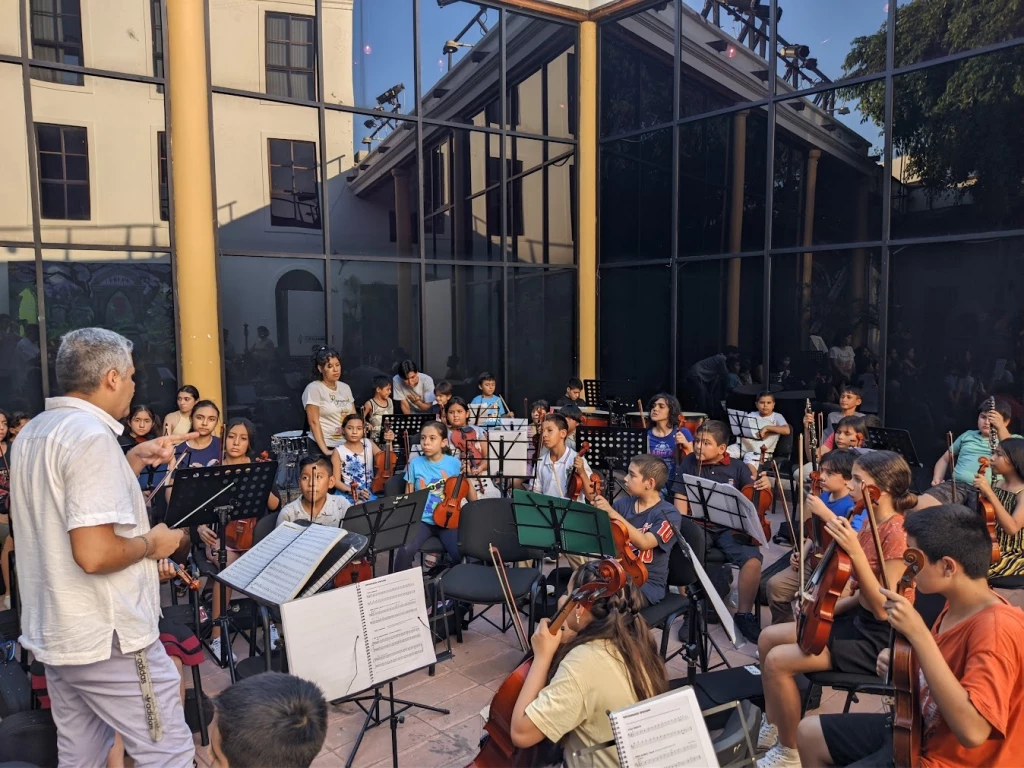 Ya están abiertas las inscripciones al Coro "Voces del Mar" de la Orquesta Sinfónica Infantil y Juvenil Paseo del Centenario en Mazatlán