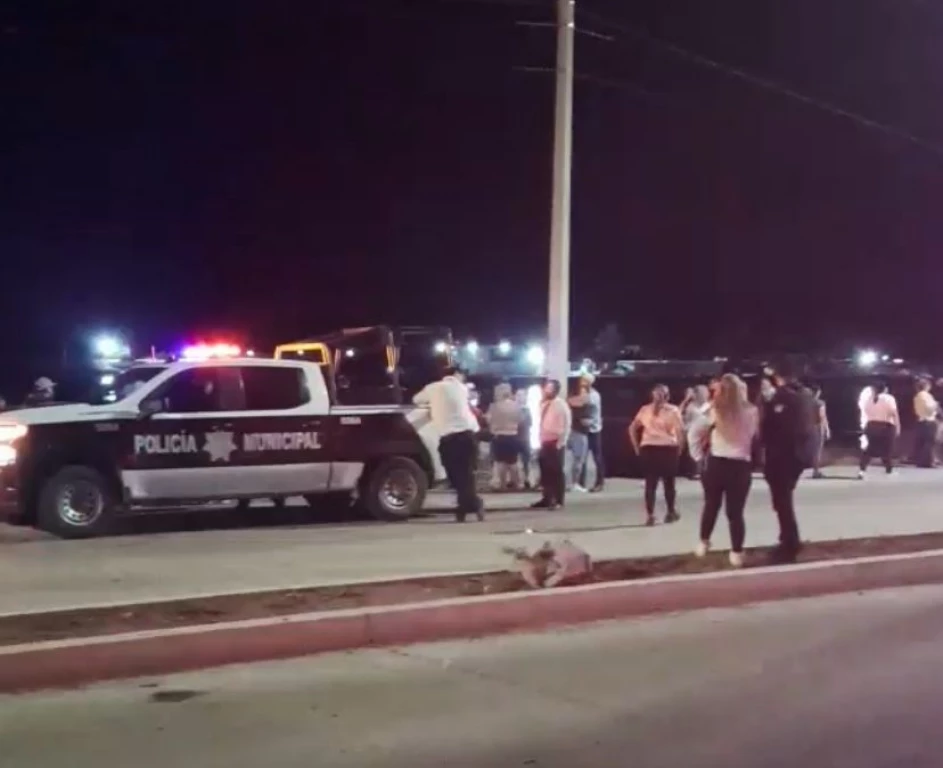 Localizan un hombre flotando sin vida en la zona de yates en Topolobampo, Ahome