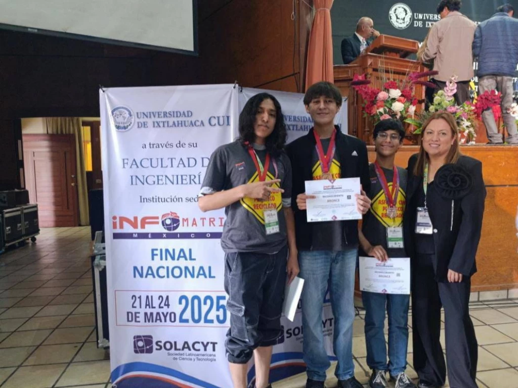 Gana alumnado de Cobach Sonora bronce en Infomatrix México 2025