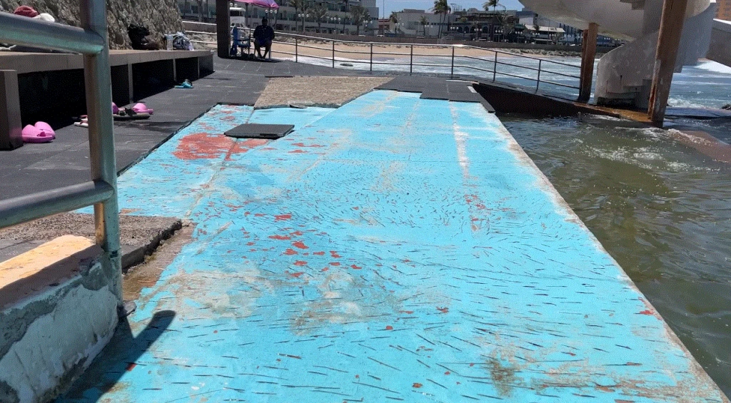 El atractivo turístico, Carpa Olivera en Mazatlán presenta deterioro y malas condiciones