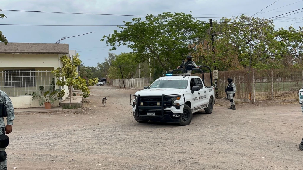 Asesinan a dos hombres en la colonia La Costera de Culiacán