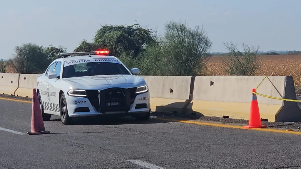 Encuentran a hombre asesinado con huellas de tortura y mensaje en la autopista Benito Juárez