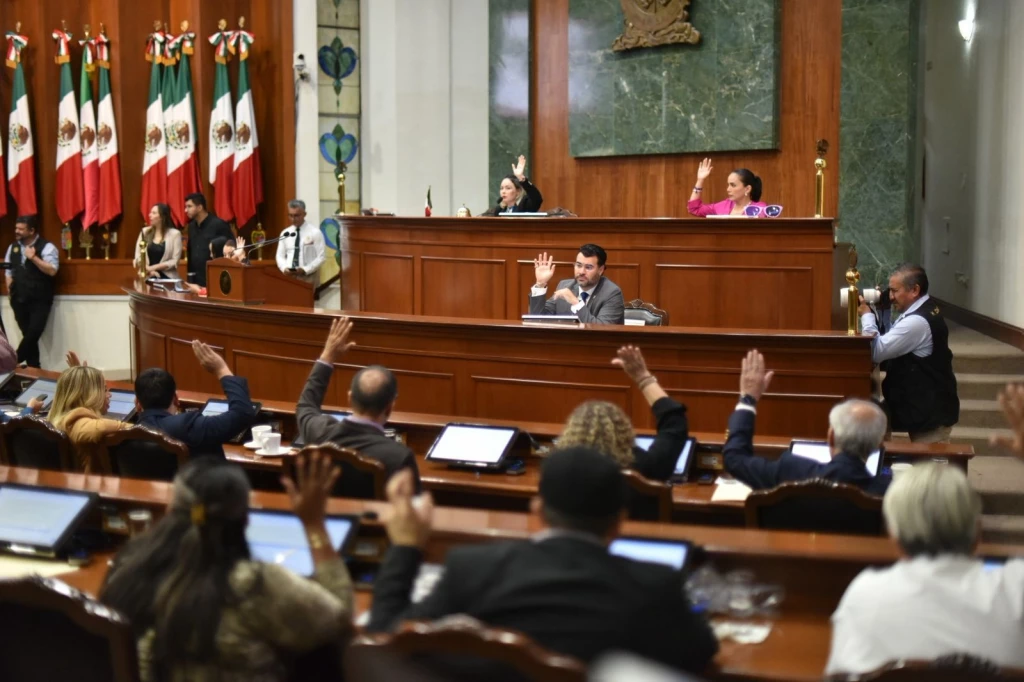 Proponen penalidades de 4 años de cárcel a quienes realicen violencia política de género