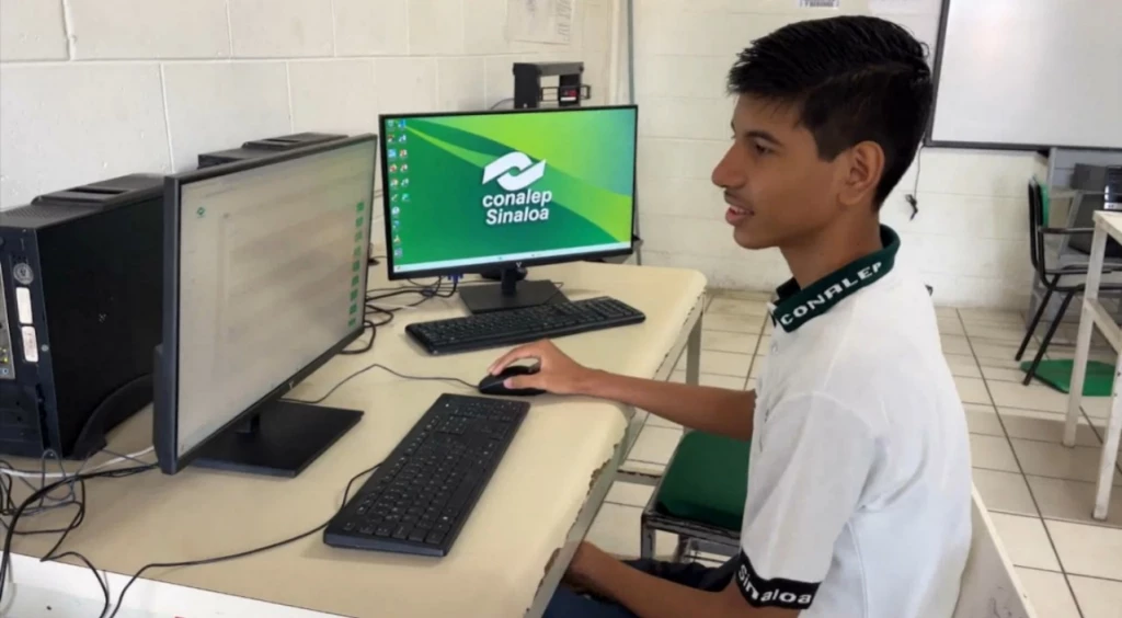Joven mazatleco de Conalep III triunfa en concurso nacional de cálculo mental