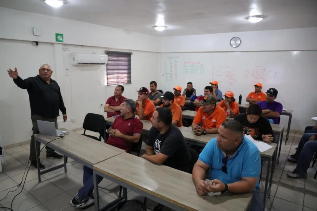 Avanza Gobierno de Sonora en capacitación de operadores de los sistemas de transporte público