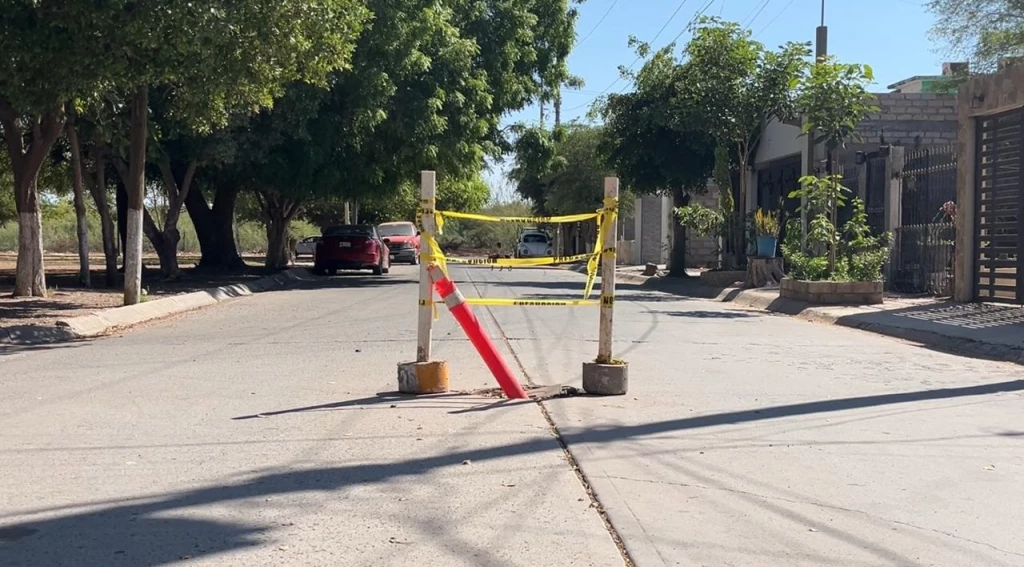 ¡Cuidado! Reportan tapa de alcantarilla rota en el sector Morelos CTM