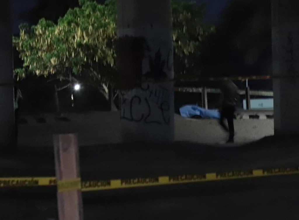 Asesinan a balazos a sujeto abajo de puente de la Salvador Allende en Mazatlán