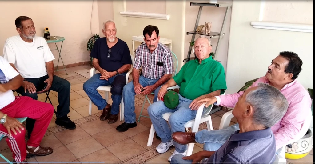 Grupo de ferrocarrileros pensionados buscan que se les respeten sus prestaciones