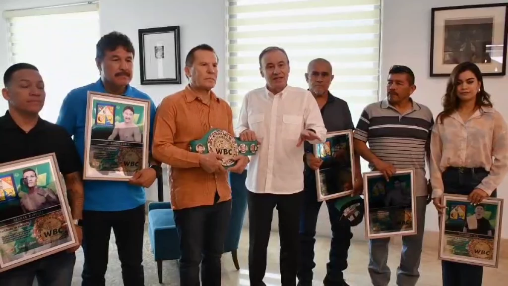 Julio Cesar Chávez y el gobernador de Sonora promueven la lucha contra las adicciones