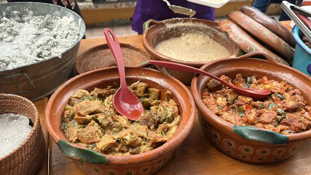 Primera Feria del Chicharrón y Las Carnitas en la Noria San Antonio concluye con resultados positivos