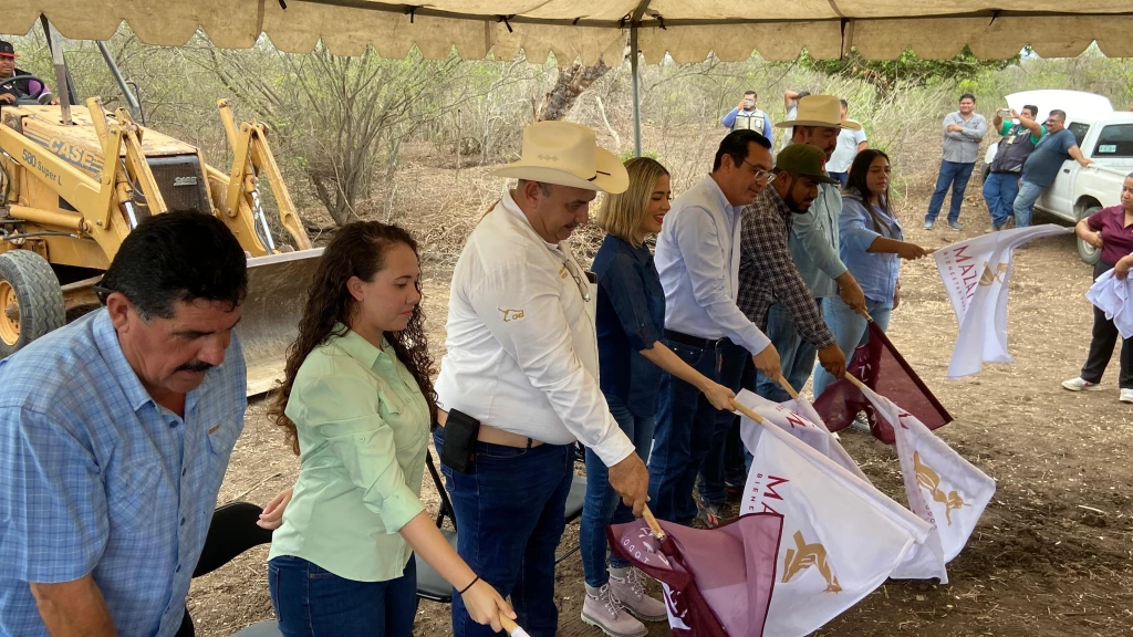 Inicia la construcción de abrevaderos para la cuenca lechera de Mazatlán