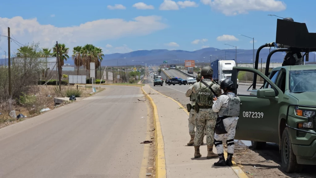 Trabajo escolar de niño de preescolar alerta y moviliza a las Fuerzas Armadas en Culiacán