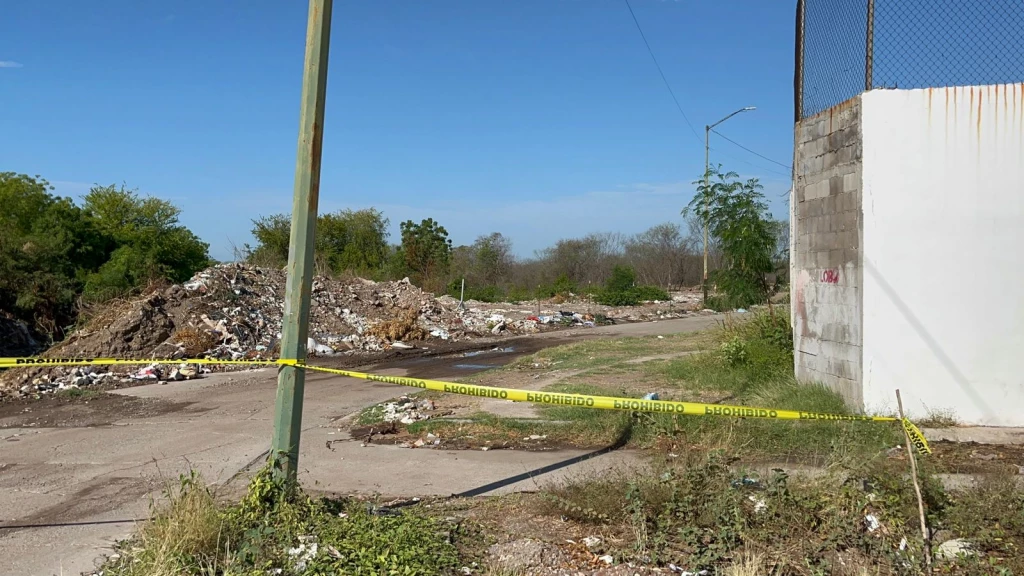 Abandonan cuerpos de dos hombres ejecutados en Colinas del Bosque, Culiacán